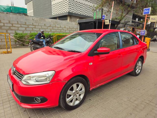 https://images10.gaadi.com/usedcar_image/4509986/original/processed_38d78f9277d0d6e3b1e663e33fd2f9f1.jpg?imwidth=6400