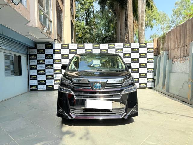 https://images10.gaadi.com/usedcar_image/4509991/original/processed_1695289dbbcc7c980513c6200b6505ae.jpg?imwidth=6402
