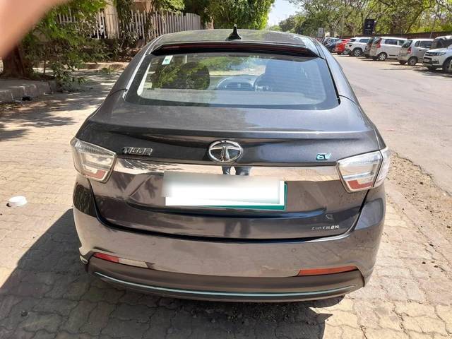 https://images10.gaadi.com/usedcar_image/4510003/original/processed_c857d690ed1dbb1ce5723e573db8e97b.jpeg?imwidth=6402