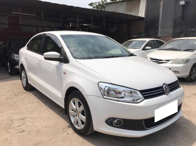 https://images10.gaadi.com/usedcar_image/4510014/original/processed_37aee1b5ebb5fb7a9b22c23b6a9a5e5f.jpg?imwidth=6400