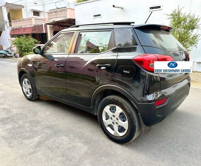 https://images10.gaadi.com/usedcar_image/4510046/original/processed_dccd7d74c731b3558f5c9606569e37ba.jpeg?imwidth=6402