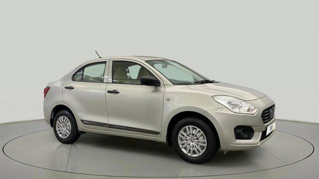 https://images10.gaadi.com/usedcar_image/4510061/original/a34ba4872def10b26bdfe6536ac1a926.jpg?imwidth=6400