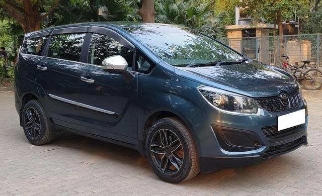 https://images10.gaadi.com/usedcar_image/4510103/original/processed_581be9eea9e713d2949f06cea525d322.jpg?imwidth=6400