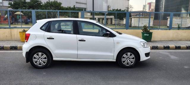 https://images10.gaadi.com/usedcar_image/4510105/original/processed_ae8bbbab1e73fa537d85058f3a9fa0d6.jpg?imwidth=6401