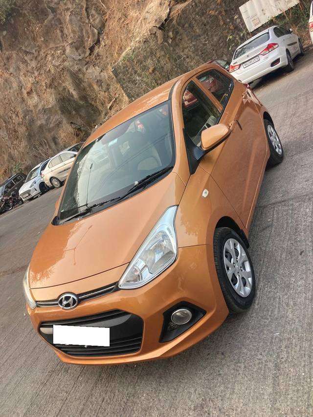 https://images10.gaadi.com/usedcar_image/4510107/original/processed_f9847a69caec38d73689750f6337d751.jpg?imwidth=6400