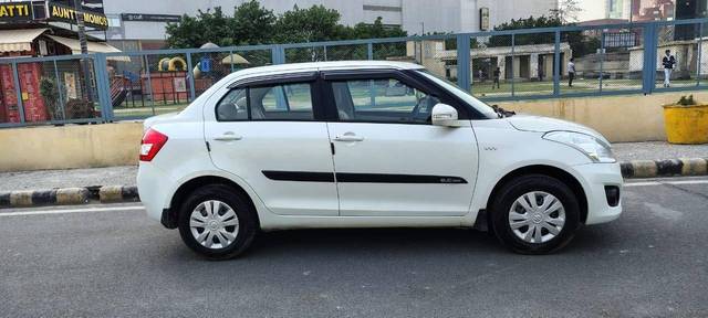 https://images10.gaadi.com/usedcar_image/4510111/original/processed_aeabd766546bca8ca9c22561621f11ac.jpg?imwidth=6401