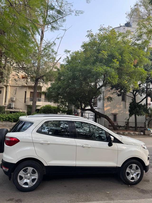 https://images10.gaadi.com/usedcar_image/4510128/original/9195ec224fcdbb135b4d6ee9aff9964f.jpg?imwidth=6401