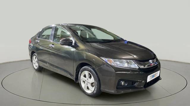 https://images10.gaadi.com/usedcar_image/4510141/original/cfb536aa41836823b4e5e5496e9de4f9.jpg?imwidth=6400