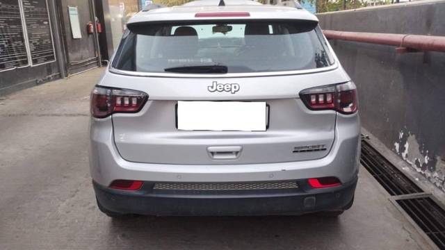 https://images10.gaadi.com/usedcar_image/4510166/original/processed_6c65e05f-bbf9-44b1-9f8a-509473bf2415.jpeg?imwidth=6401