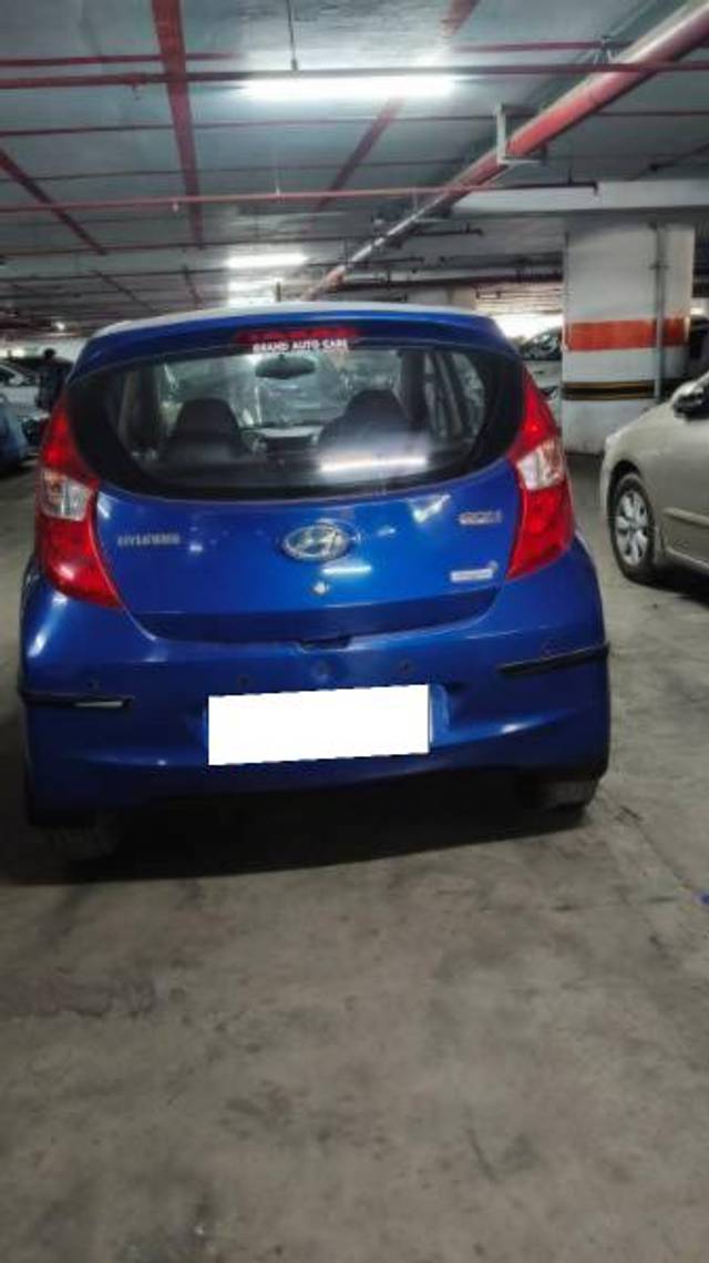 https://images10.gaadi.com/usedcar_image/4510170/original/processed_8693fedc-fa78-4241-a7a3-b72c8792ee01.jpg?imwidth=6401