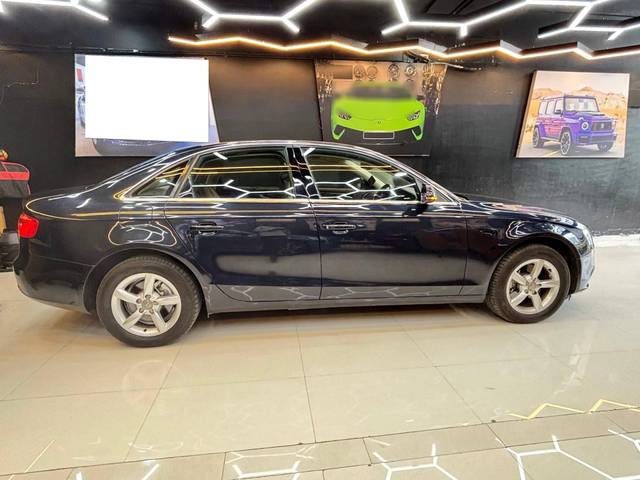 https://images10.gaadi.com/usedcar_image/4510176/original/processed_d61db16862edaa8b29b2921c6b93228f.jpg?imwidth=6401