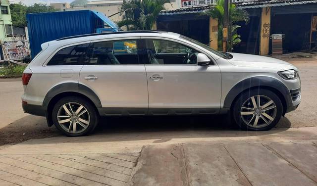 https://images10.gaadi.com/usedcar_image/4510182/original/processed_51c95c974f169d11d5d3ec04e888a3f0.jpeg?imwidth=6401