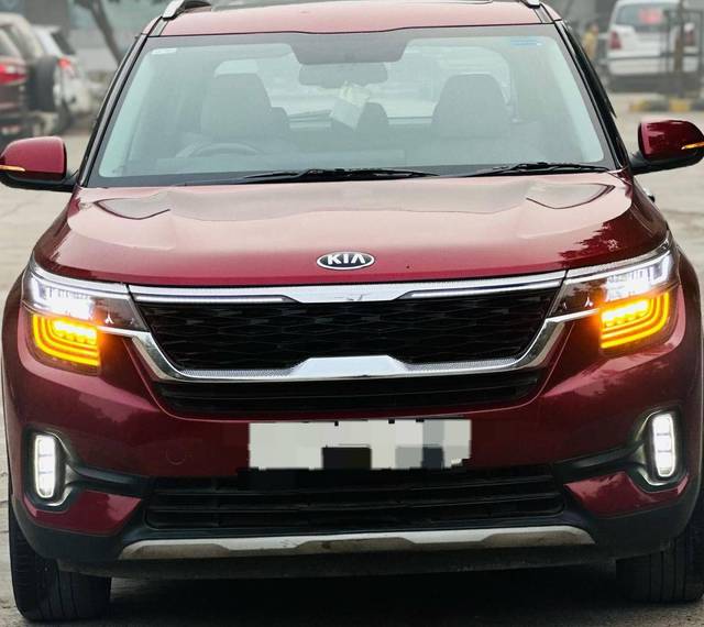 https://images10.gaadi.com/usedcar_image/4510185/original/processed_e28f97e152b4907049fe23b8c8f65fda.jpg?imwidth=6402