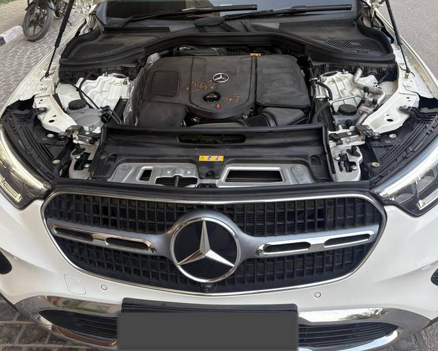 https://images10.gaadi.com/usedcar_image/4510191/original/1c6fe697ca3d0fc89ea448e6549bd930.jpg?imwidth=6402