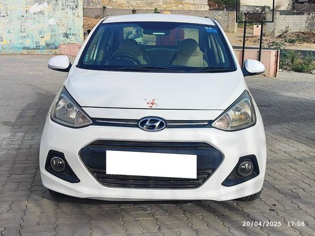 https://images10.gaadi.com/usedcar_image/4510199/original/processed_79a386ed259d235d73cfdf767724ebeb.jpeg?imwidth=6400