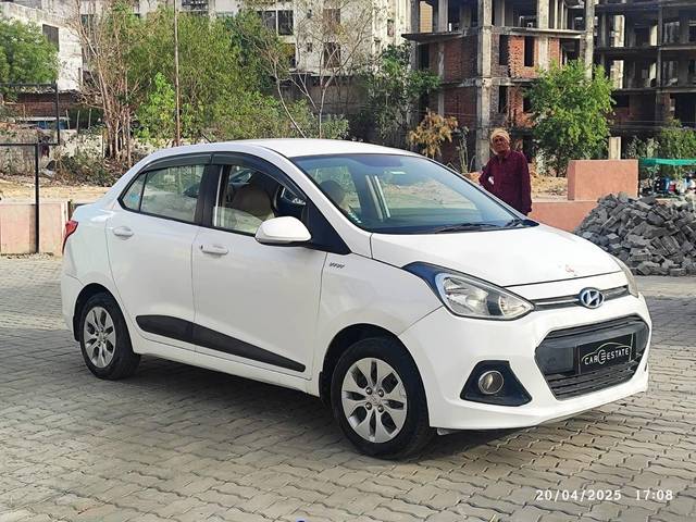 https://images10.gaadi.com/usedcar_image/4510199/original/processed_f290e1f2a10d2bc4151bc9d2334a8f22.jpeg?imwidth=6400