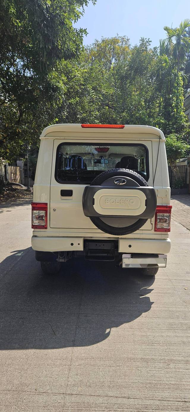 https://images10.gaadi.com/usedcar_image/4510201/original/processed_369c3cddf5b841d62ac0a37e2651d4e8.jpg?imwidth=6402