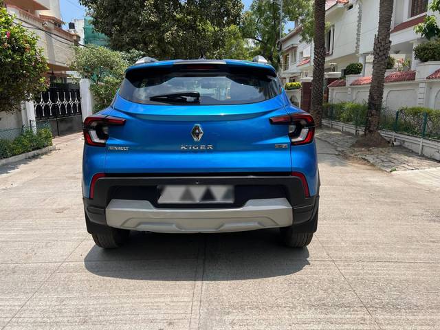 https://images10.gaadi.com/usedcar_image/4510203/original/processed_b200c0f282be3071a9e4c1676d7352f6.jpg?imwidth=6402
