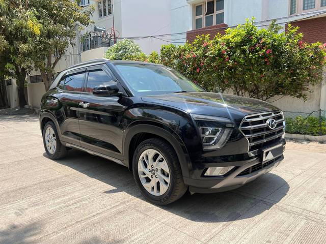 https://images10.gaadi.com/usedcar_image/4510208/original/processed_e9dd8fa9ad4d6d2582c998b2983b965d.jpg?imwidth=6400