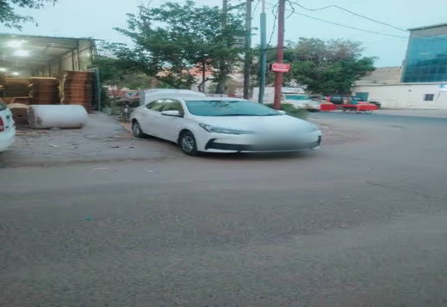 https://images10.gaadi.com/usedcar_image/4510235/original/197b6229-d1a5-480a-a754-71ca9e9138df.?imwidth=6400