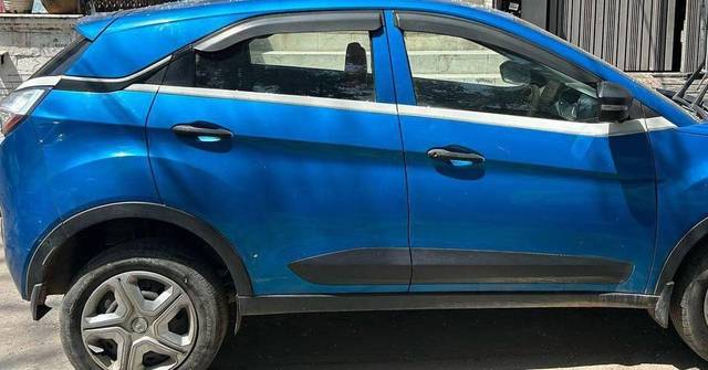 https://images10.gaadi.com/usedcar_image/4510255/original/processed_d8fd90e74c89e0ca50ead14882846ca3.jpg?imwidth=6402