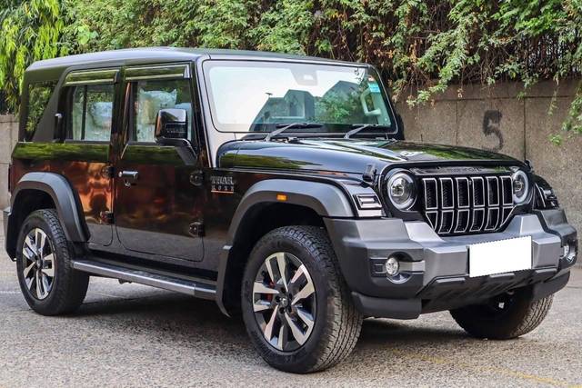 https://images10.gaadi.com/usedcar_image/4510256/original/processed_1ffe6334-ff0f-4992-9a0f-cf8a531ffc71.jpg?imwidth=6400