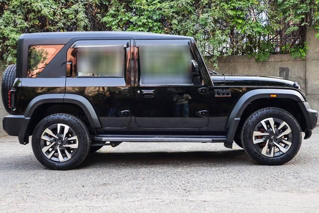 https://images10.gaadi.com/usedcar_image/4510256/original/processed_eafdbb99-aecc-48e9-810e-53af17fea352.jpg?imwidth=6401