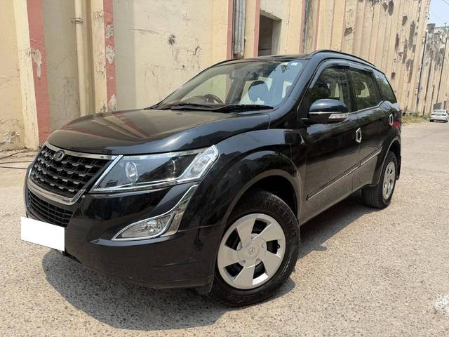 https://images10.gaadi.com/usedcar_image/4510267/original/processed_1992783d881bd0310c84d6ca4ada0ade.jpg?imwidth=6401