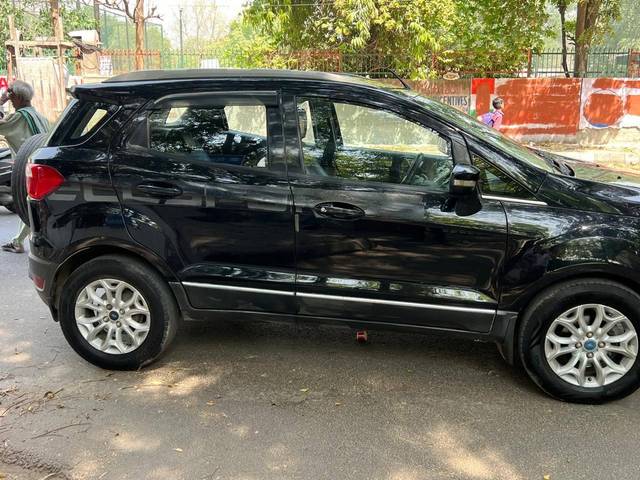 https://images10.gaadi.com/usedcar_image/4510269/original/processed_a044e3019631f801b84afcd287ec5e47.jpg?imwidth=6401