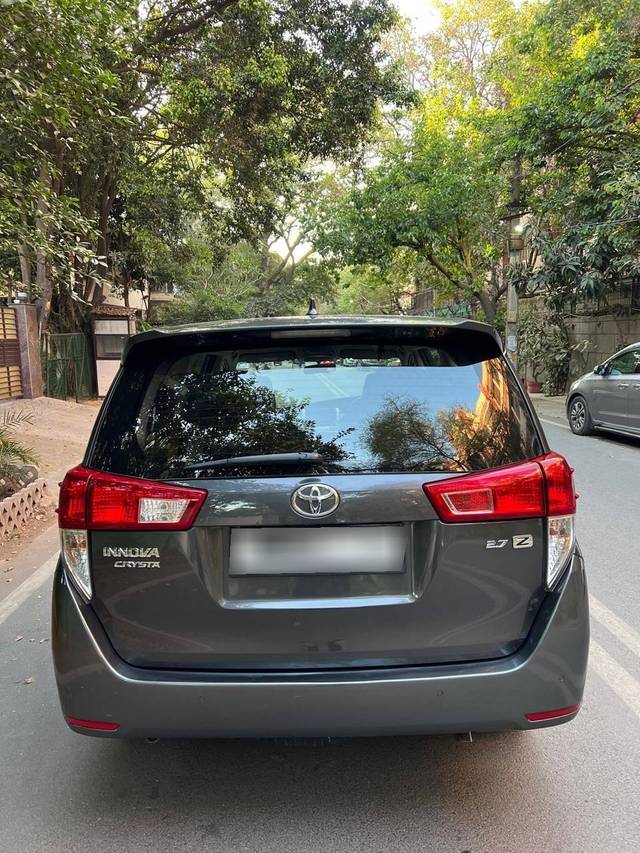 https://images10.gaadi.com/usedcar_image/4510273/original/processed_cd6b9ba635e1342c390d0ee4174484b5.jpg?imwidth=6401