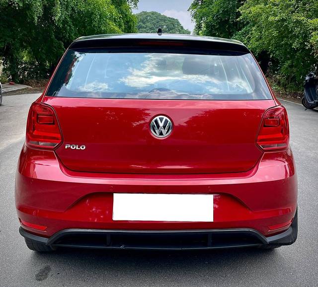 https://images10.gaadi.com/usedcar_image/4510279/original/processed_12d8abeba0e42a51911c69d8a9e87523.jpg?imwidth=6402