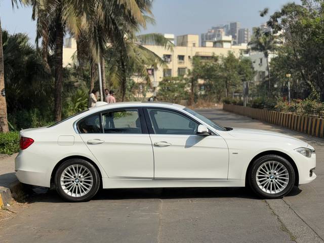 https://images10.gaadi.com/usedcar_image/4510287/original/ccd1a9eb92ecc4b918155515b8e02cf9.jpg?imwidth=6401