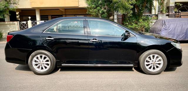 https://images10.gaadi.com/usedcar_image/4510293/original/8d27ad31b5a8a1d5a8bf8a84107464fc.jpg?imwidth=6401