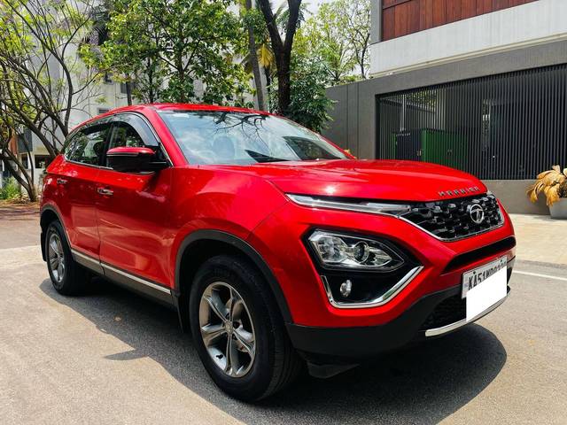 https://images10.gaadi.com/usedcar_image/4510298/original/processed_8aa0ef623513791617b0cef683daa29e.jpeg?imwidth=6400