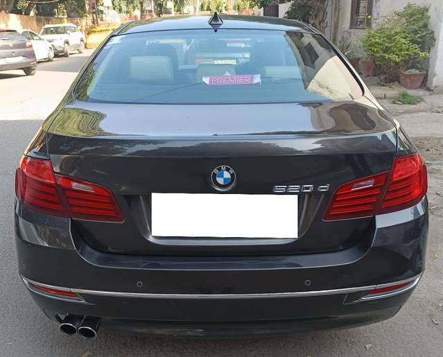 https://images10.gaadi.com/usedcar_image/4510299/original/processed_cc13636ba291d5f4f2abd03766155161.jpg?imwidth=6401