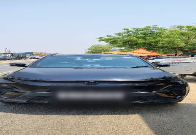 https://images10.gaadi.com/usedcar_image/4510301/original/866dad52-09c5-4a88-bbee-7fd0680d6890.?imwidth=6400