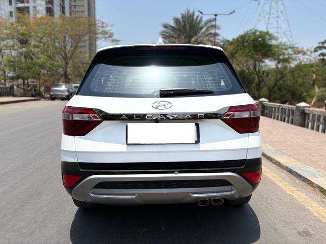 https://images10.gaadi.com/usedcar_image/4510305/original/processed_692be53bdfd0e26366e8896738b73f86.jpg?imwidth=6402