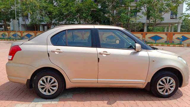 https://images10.gaadi.com/usedcar_image/4510319/original/2e803a6bff8b850d08840d9b07251117.jpg?imwidth=6401