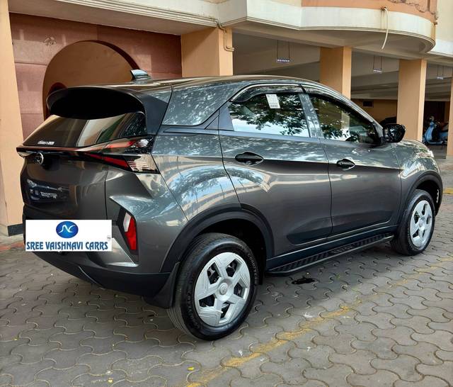 https://images10.gaadi.com/usedcar_image/4510326/original/processed_74277492580a2b8188e0f14ef421023d.jpeg?imwidth=6402