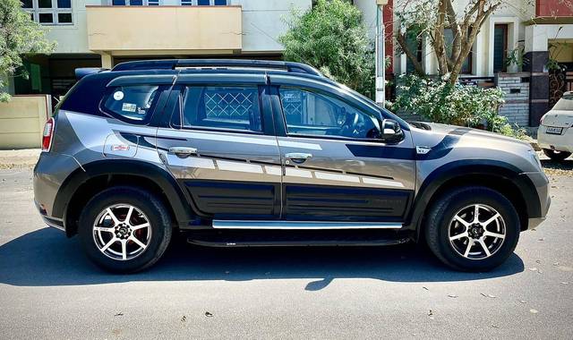 https://images10.gaadi.com/usedcar_image/4510337/original/processed_b9b8b1f07ab4692511eb6ebe41dfdee7.jpg?imwidth=6401