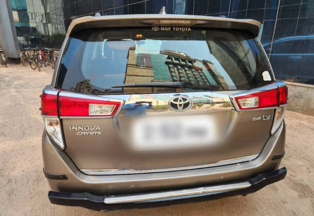 https://images10.gaadi.com/usedcar_image/4510342/original/a28cad98-095b-42d9-8e48-fb09670845e7.?imwidth=6401