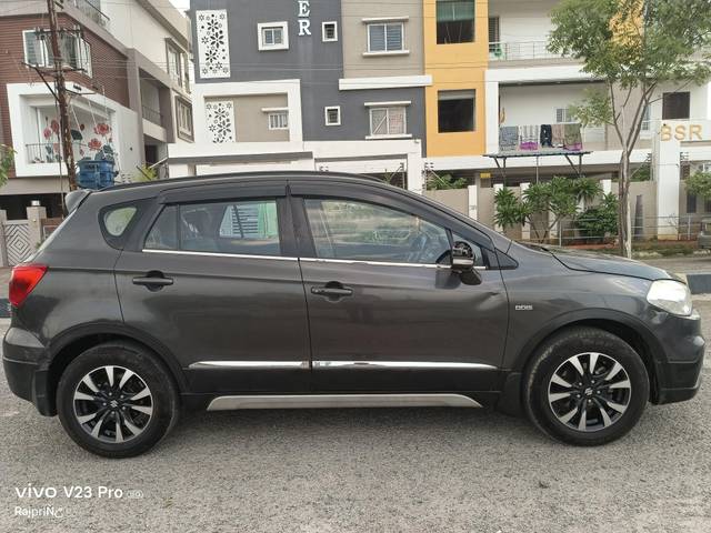https://images10.gaadi.com/usedcar_image/4510343/original/processed_4c7bfa4f4f0574513a557e685aca9cfe.jpg?imwidth=6401