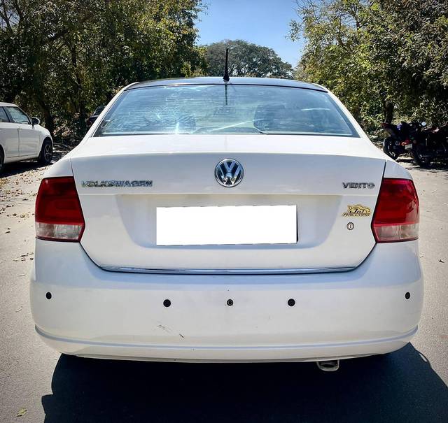 https://images10.gaadi.com/usedcar_image/4510357/original/processed_1f058289df7e89bedf2f527b868d6dcb.jpg?imwidth=6402