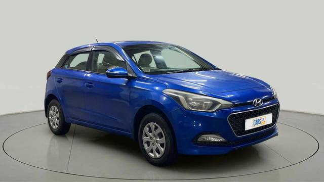 https://images10.gaadi.com/usedcar_image/4510363/original/bce0794f460469952cf92affac336cd1.jpg?imwidth=6400