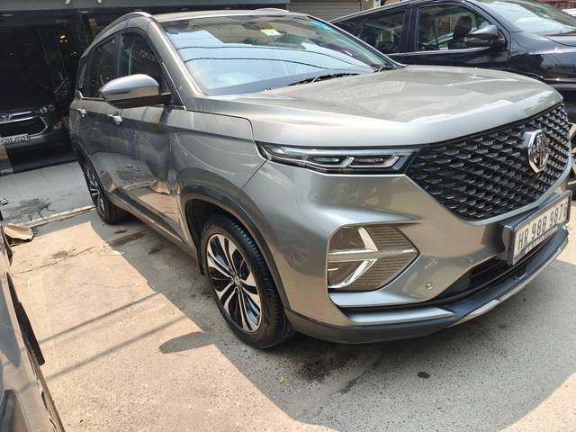 https://images10.gaadi.com/usedcar_image/4510399/original/processed_839d11d98777db53f13bbc89598dce9e.jpg?imwidth=6400
