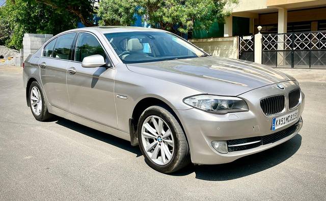 https://images10.gaadi.com/usedcar_image/4510407/original/24c8737707f903f364146d1d9b60f5e3.jpg?imwidth=6400