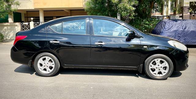 https://images10.gaadi.com/usedcar_image/4510409/original/f6322fce478921b55506e8d4fee25c56.jpg?imwidth=6401