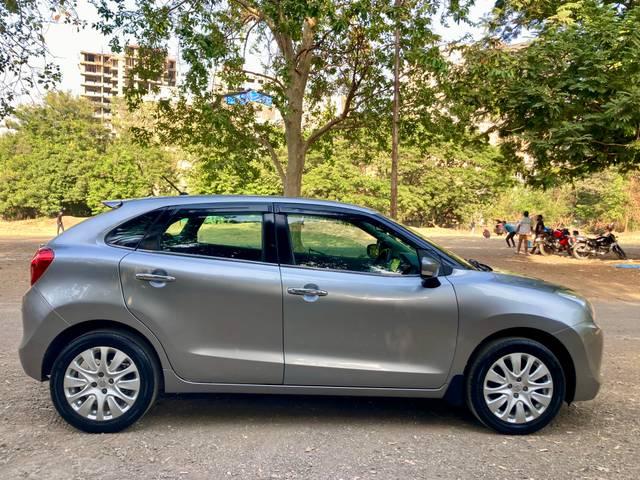 https://images10.gaadi.com/usedcar_image/4510420/original/cc8d958ed0eac2957b567c2886dcd735.jpg?imwidth=6401