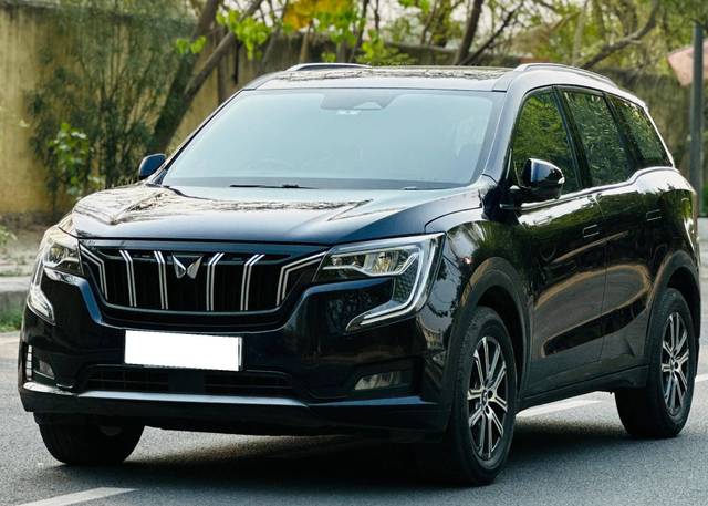 https://images10.gaadi.com/usedcar_image/4510426/original/processed_215b2a17059509f340328e901e2e1454.jpg?imwidth=6402