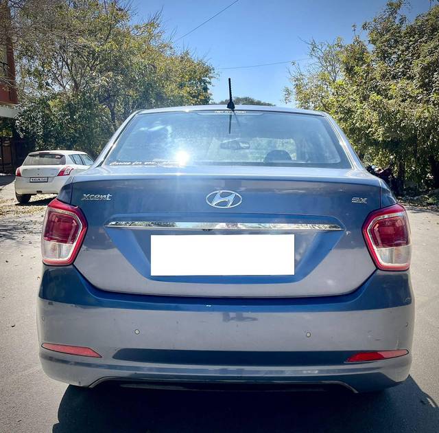 https://images10.gaadi.com/usedcar_image/4510440/original/processed_d5d136f548e2823b5de9e112cee549e3.jpg?imwidth=6402